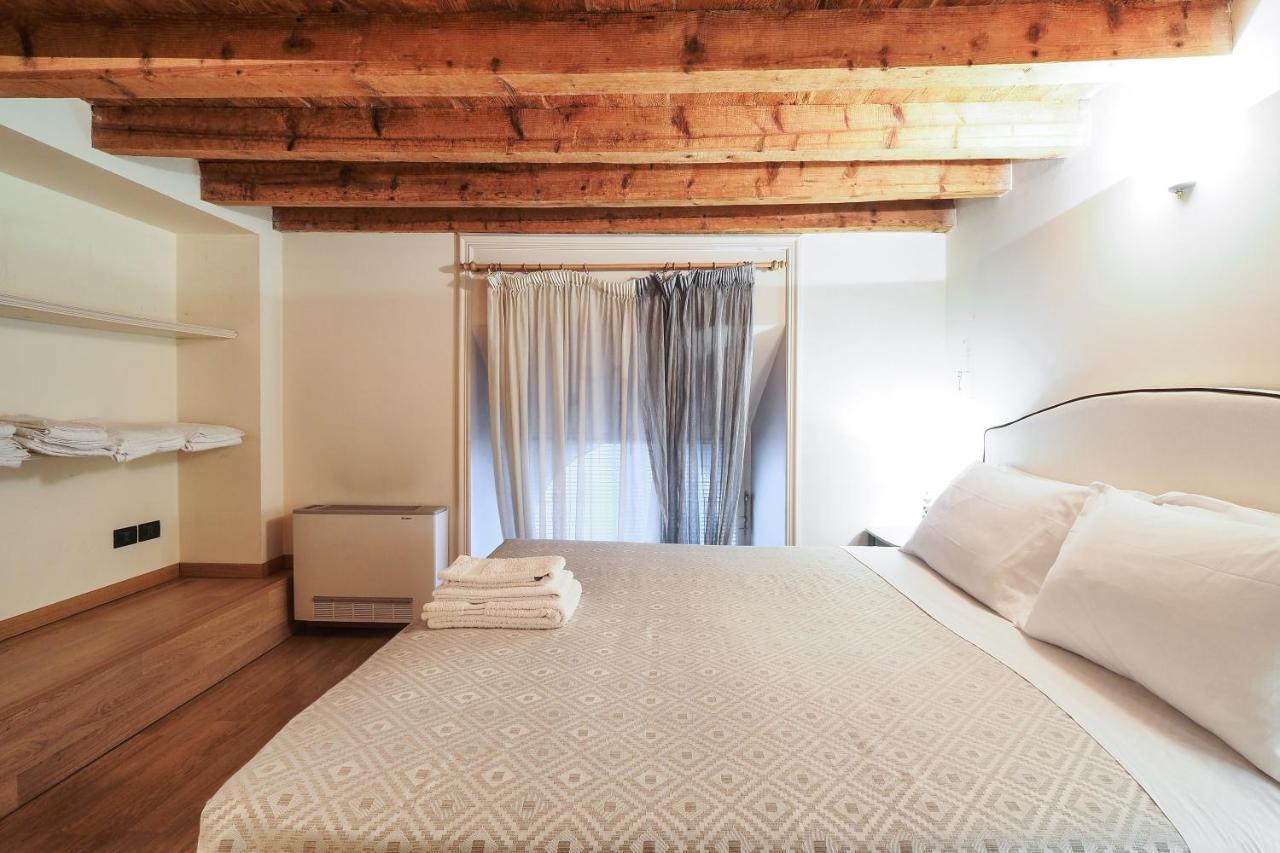 Unique Duomo Luxury Property Milánó Kültér fotó